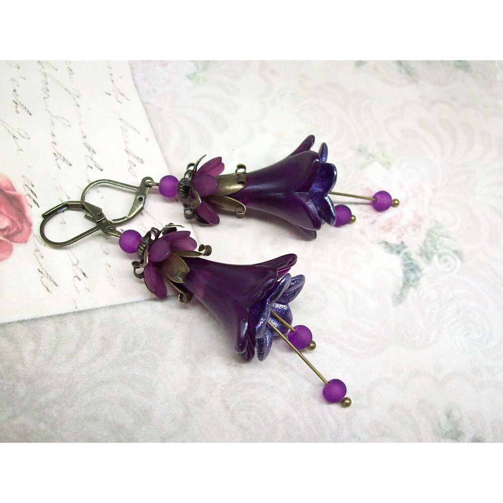 Art Nouveau Earrings Floral, Vintage Style, Bronze, Hand Painted, Artisan Crafte
